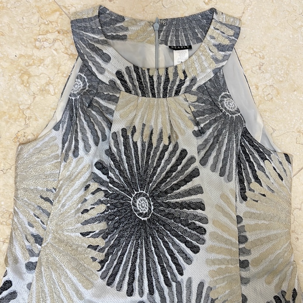 CLASSY SEARLE DRESS - Picture 2 of 8